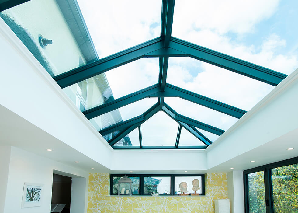 Large Black Atlas Roof
