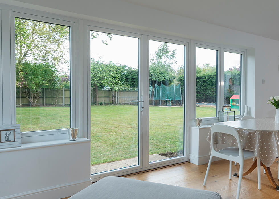 https://stedek.icaal.dev/wp-content/uploads/2018/06/White-residence-collection-french-door.jpg